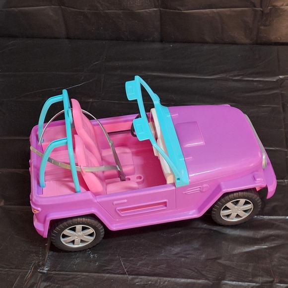 Vibrant Pink and Blue Barbie Jeep - Picture 4 of 5